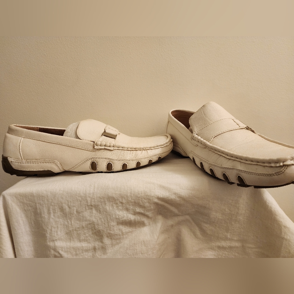 Men's Cream Loafers